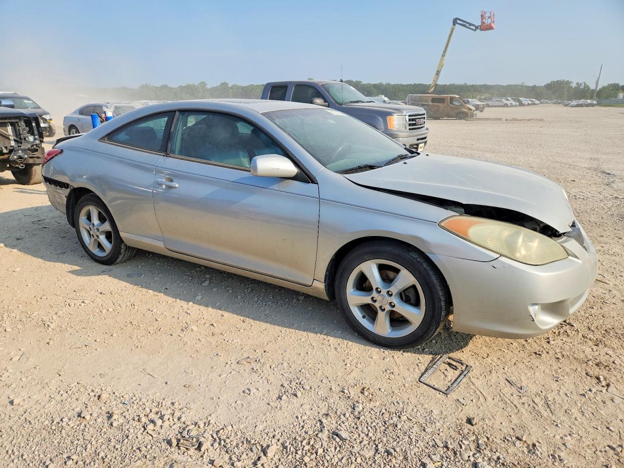 2004 TOYOTA CAMRY SOLA