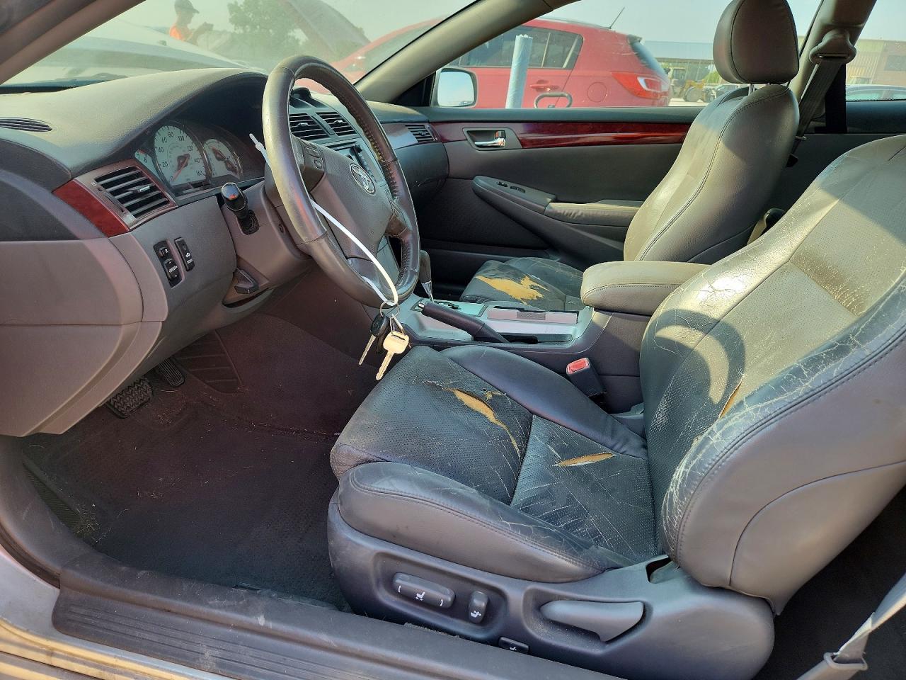 2004 TOYOTA CAMRY SOLA
