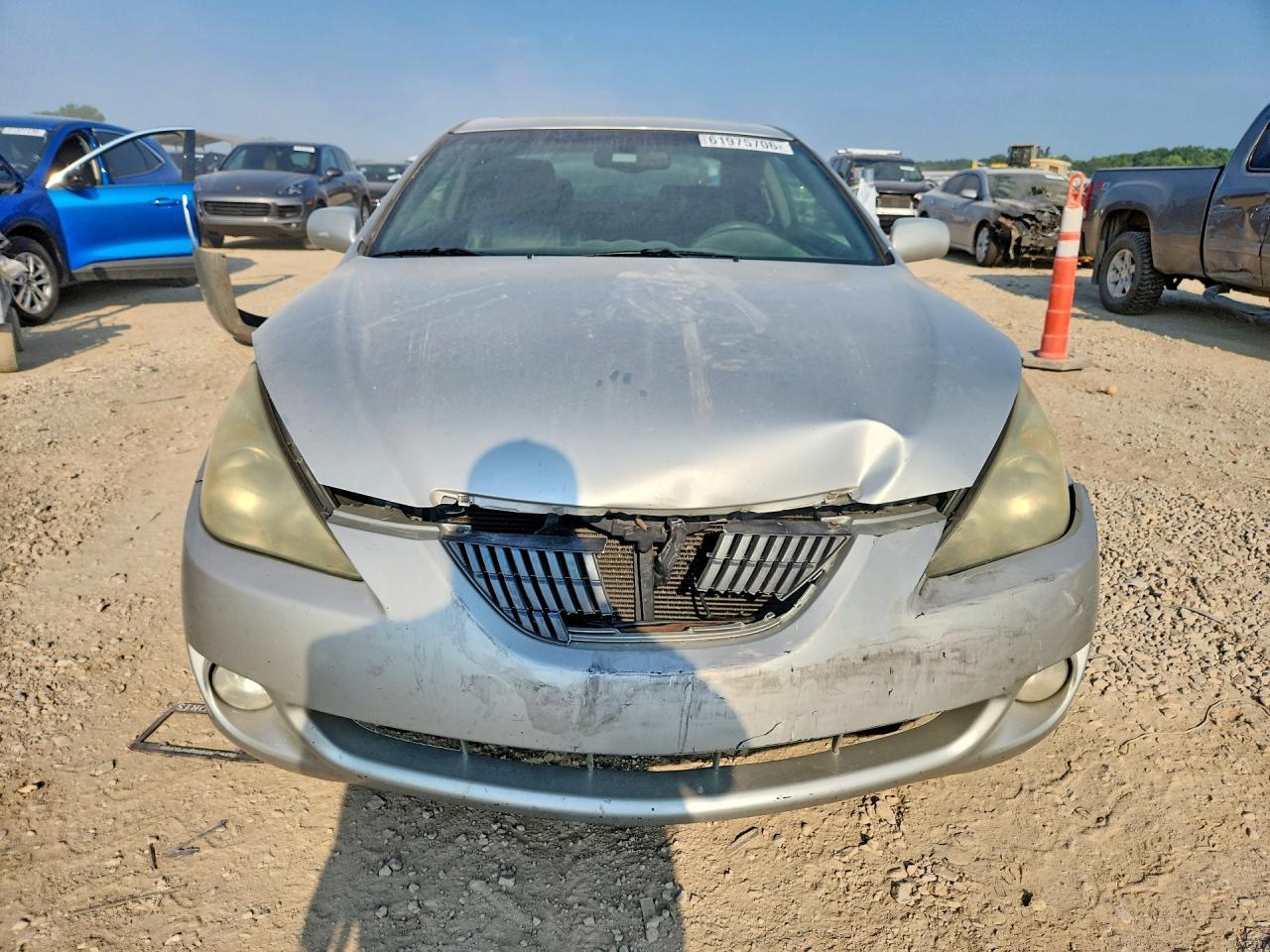 2004 TOYOTA CAMRY SOLA