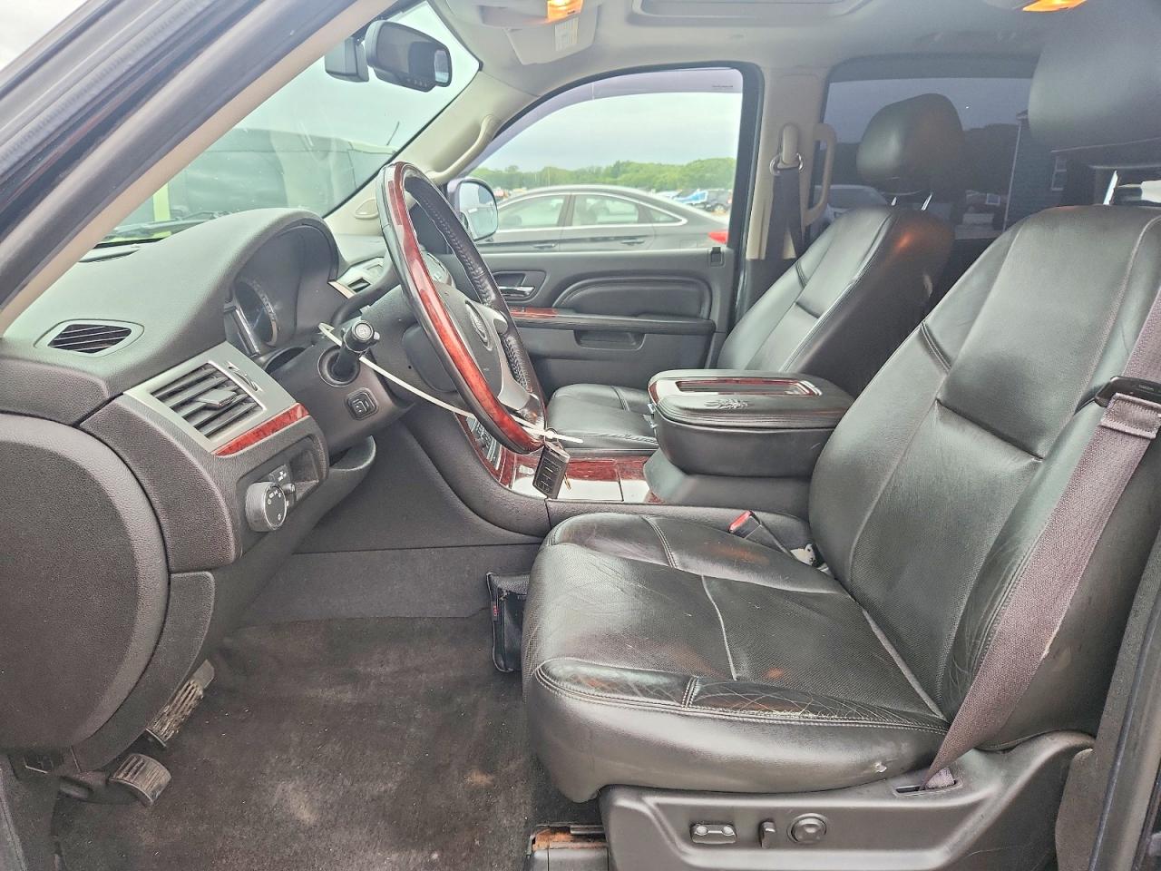 2014 CADILLAC ESCALADE