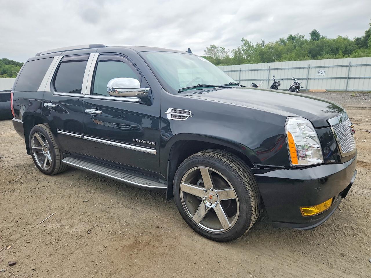 2014 CADILLAC ESCALADE