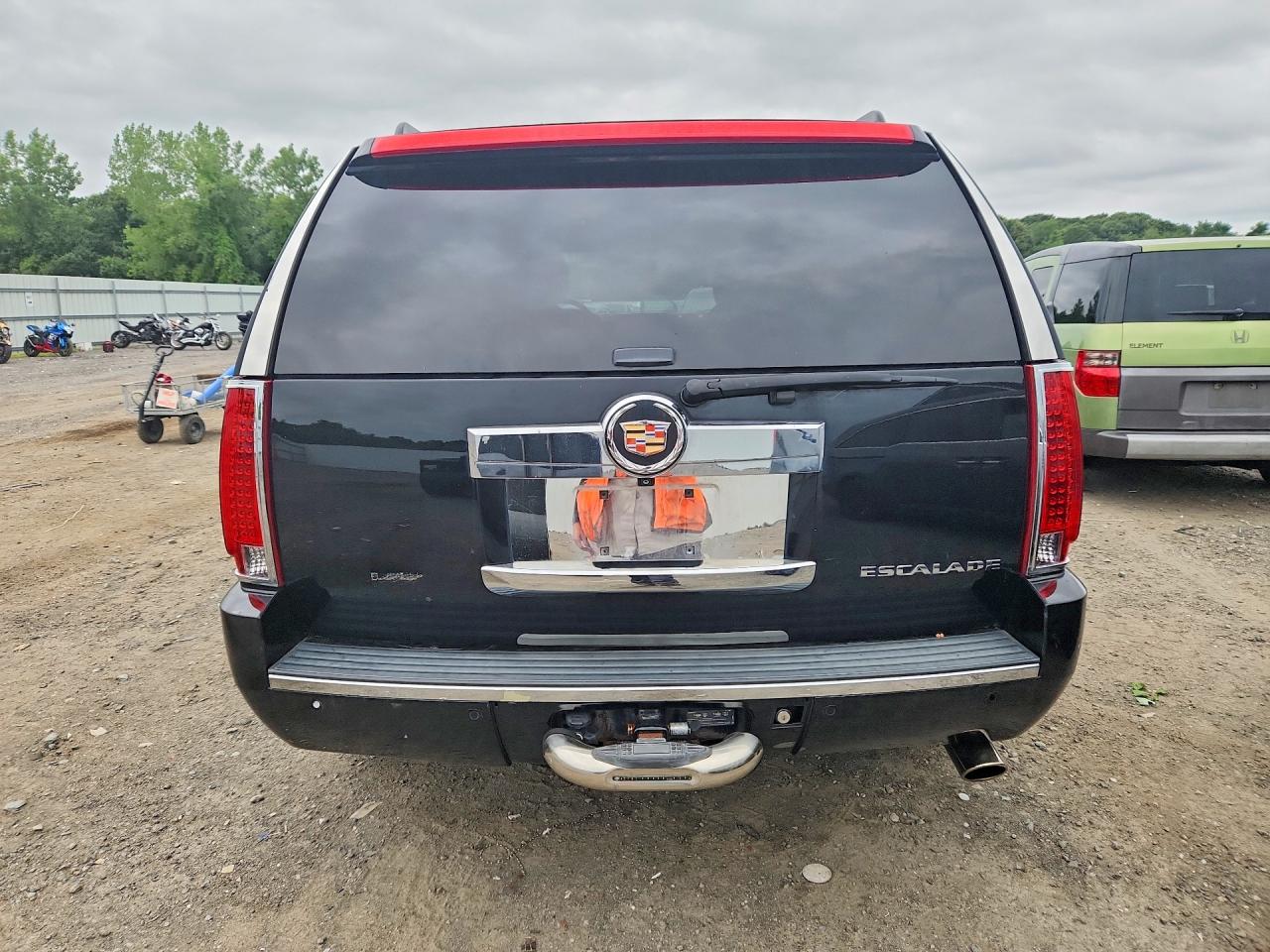 2014 CADILLAC ESCALADE