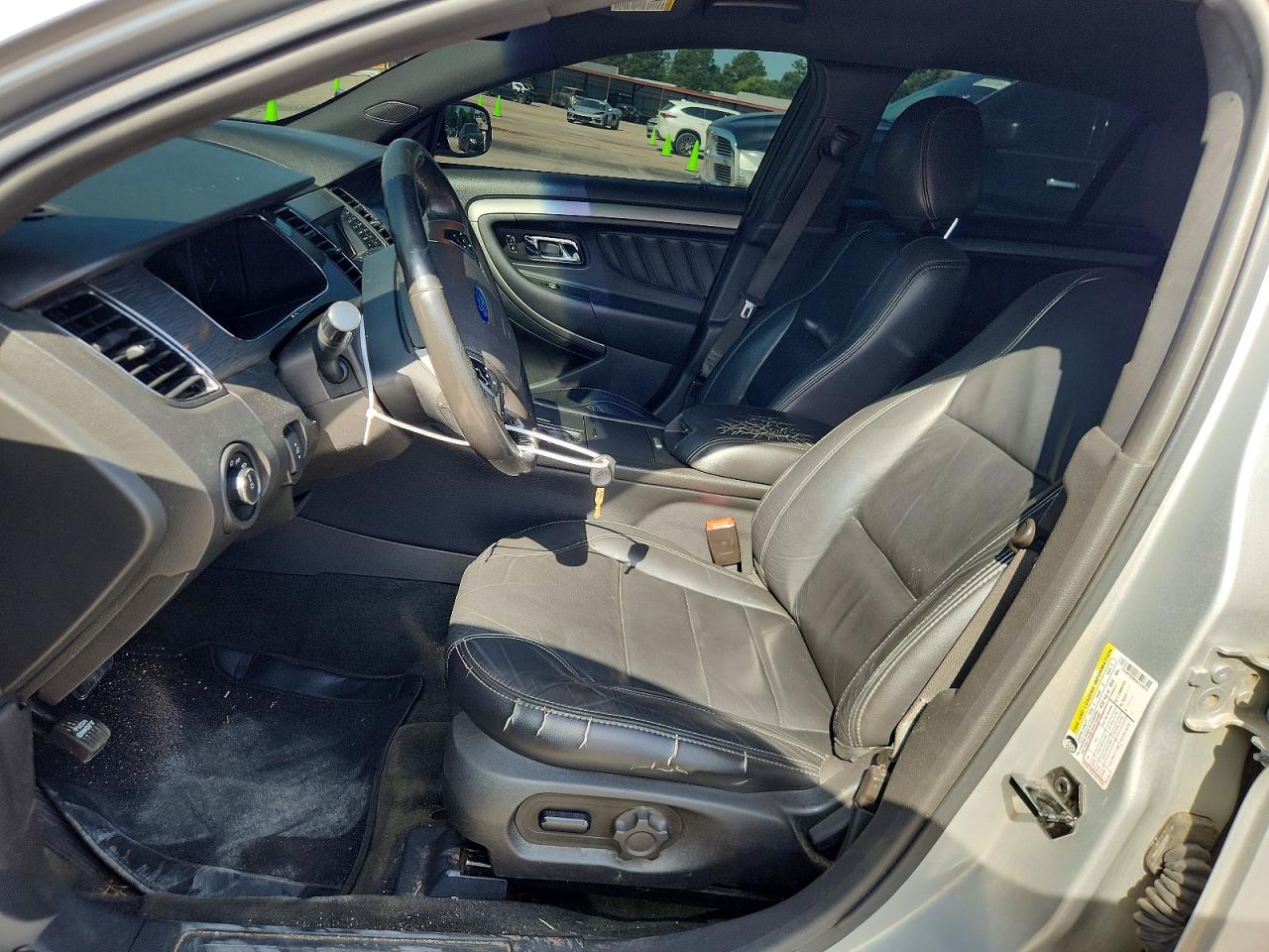 2016 FORD TAURUS
