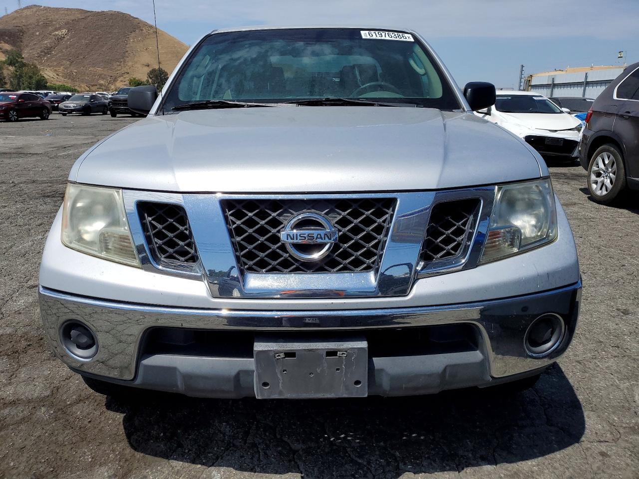 2010 NISSAN FRONTIER