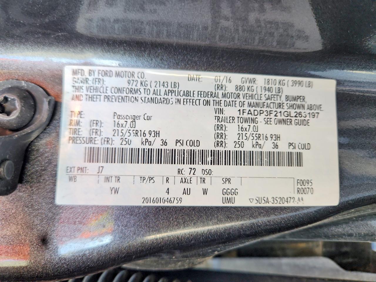 2016 FORD FOCUS