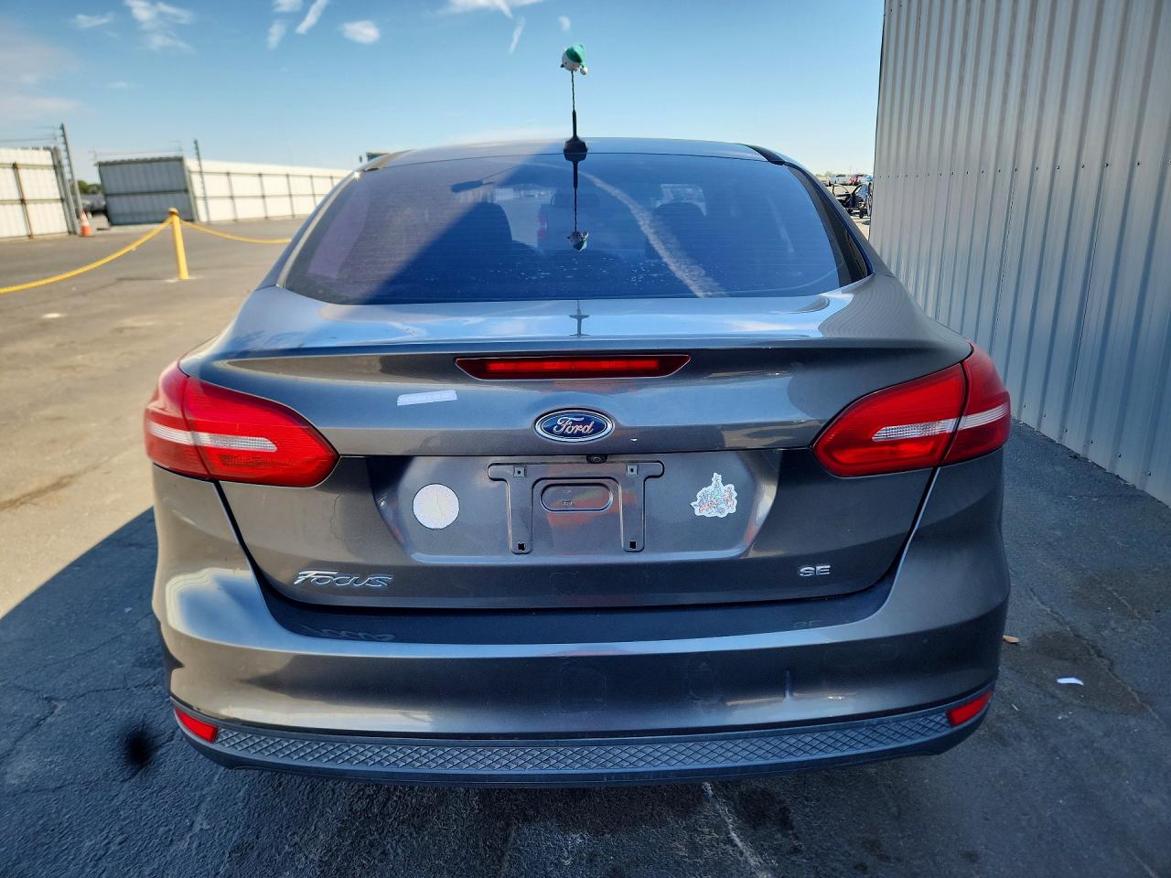 2016 FORD FOCUS