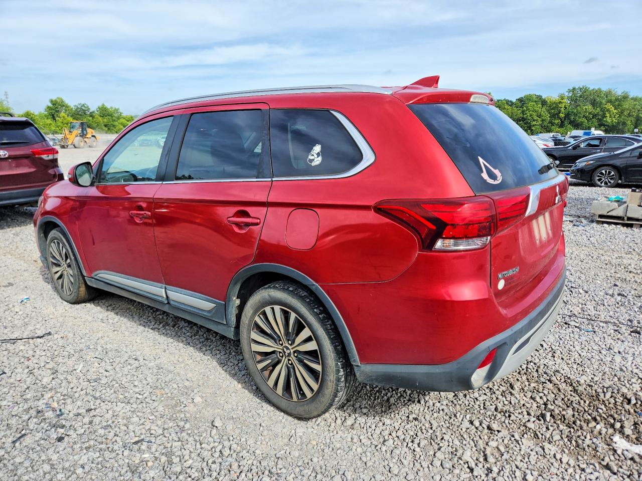 2019 MITSUBISHI OUTLANDER