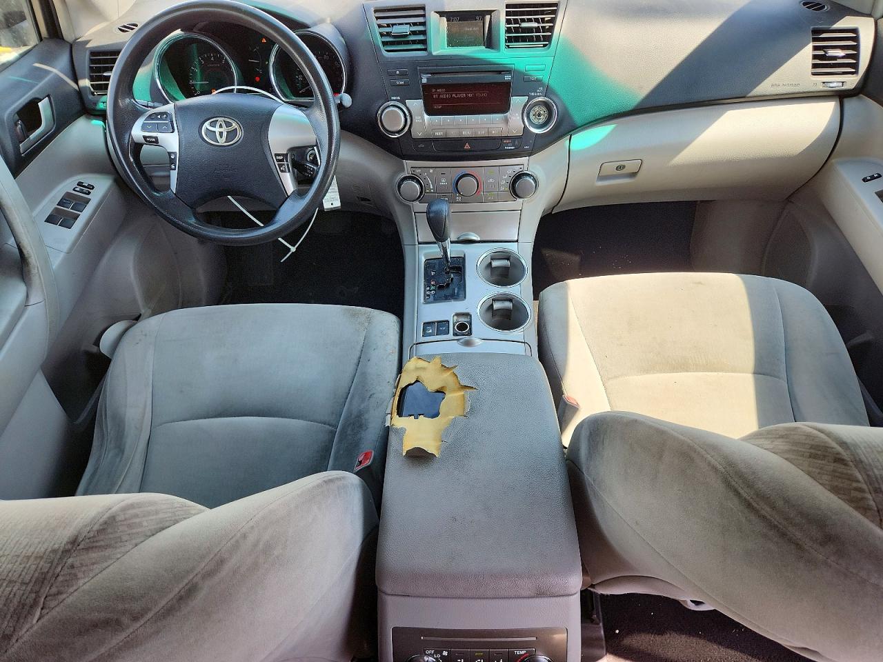 2012 TOYOTA HIGHLANDER