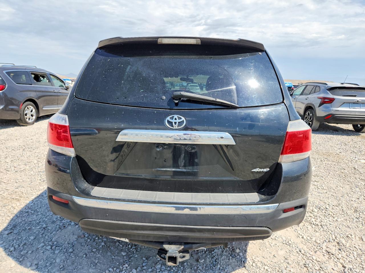 2012 TOYOTA HIGHLANDER
