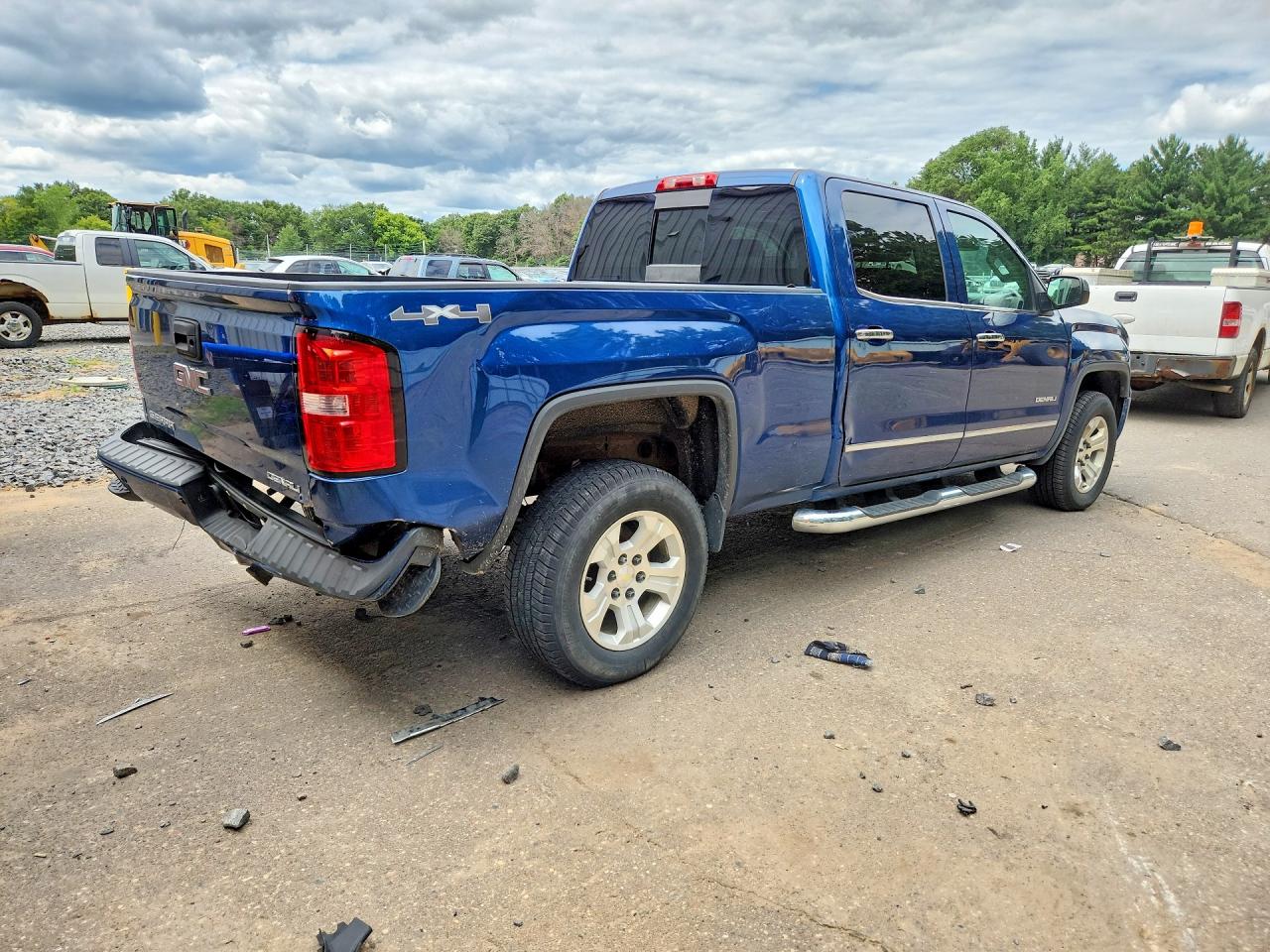 2015 GMC SIERRA