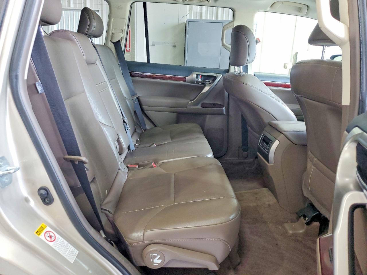 2016 LEXUS GX