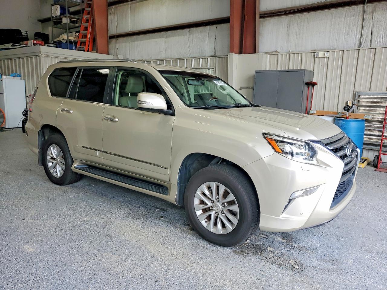 2016 LEXUS GX