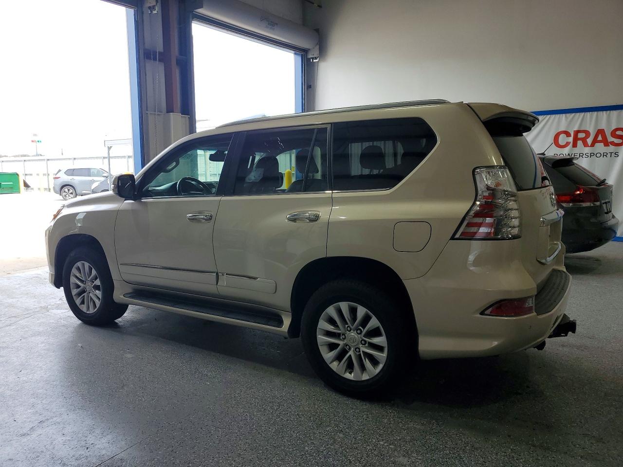 2016 LEXUS GX