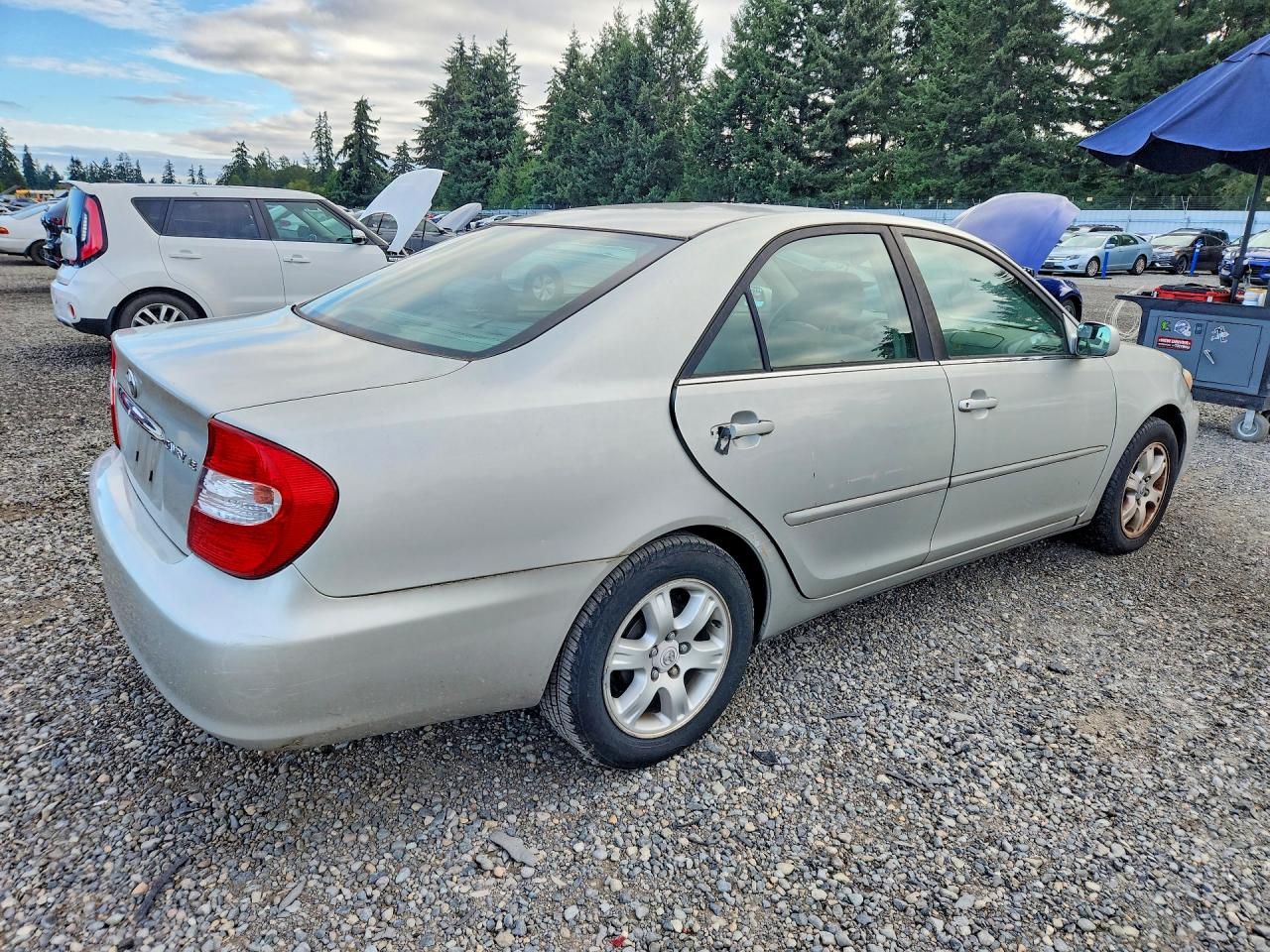 2002 TOYOTA CAMRY