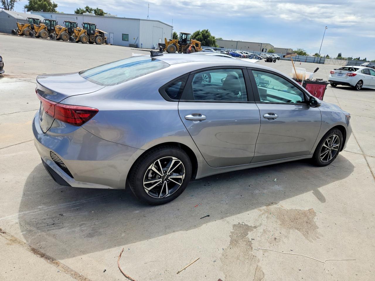 2024 KIA FORTE