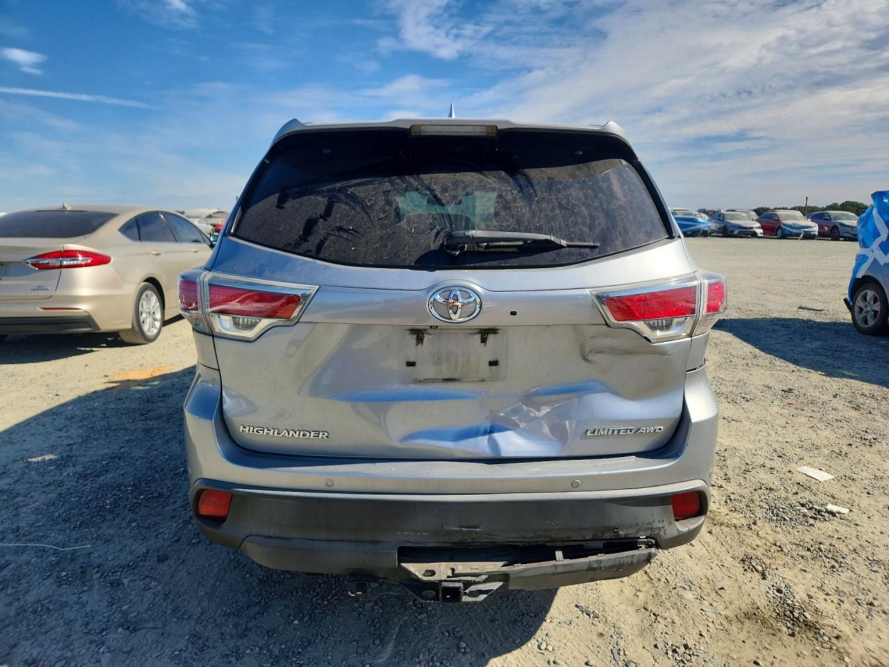 2015 TOYOTA HIGHLANDER