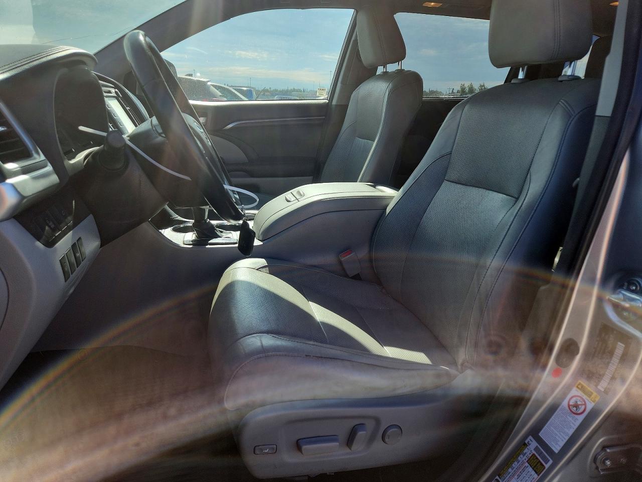 2015 TOYOTA HIGHLANDER