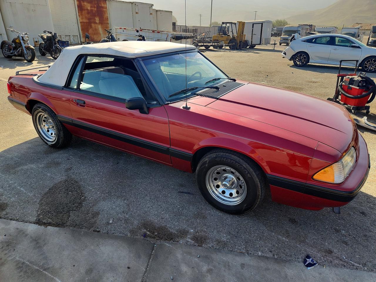 1990 FORD MUSTANG