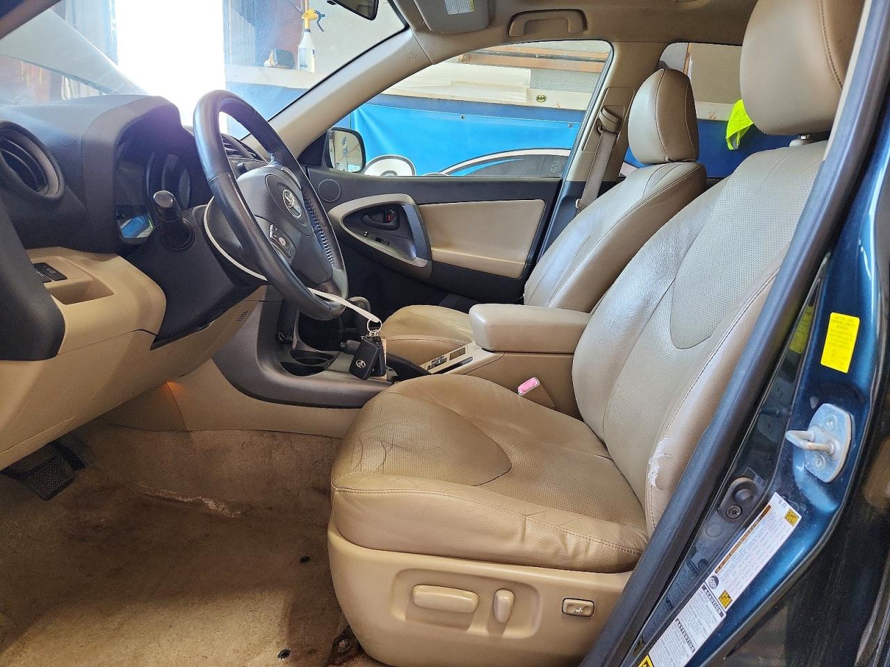 2009 TOYOTA RAV4