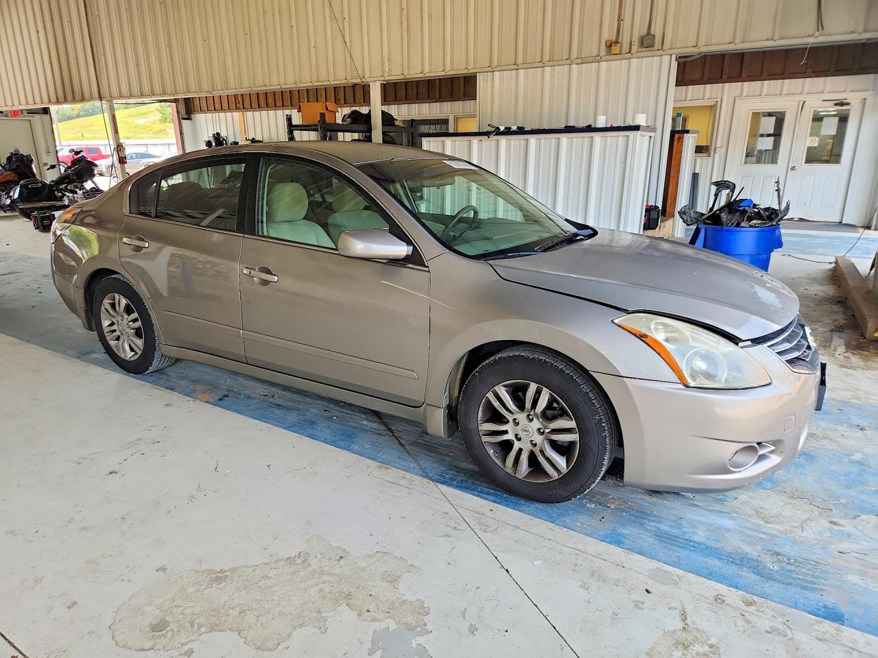 2012 NISSAN ALTIMA
