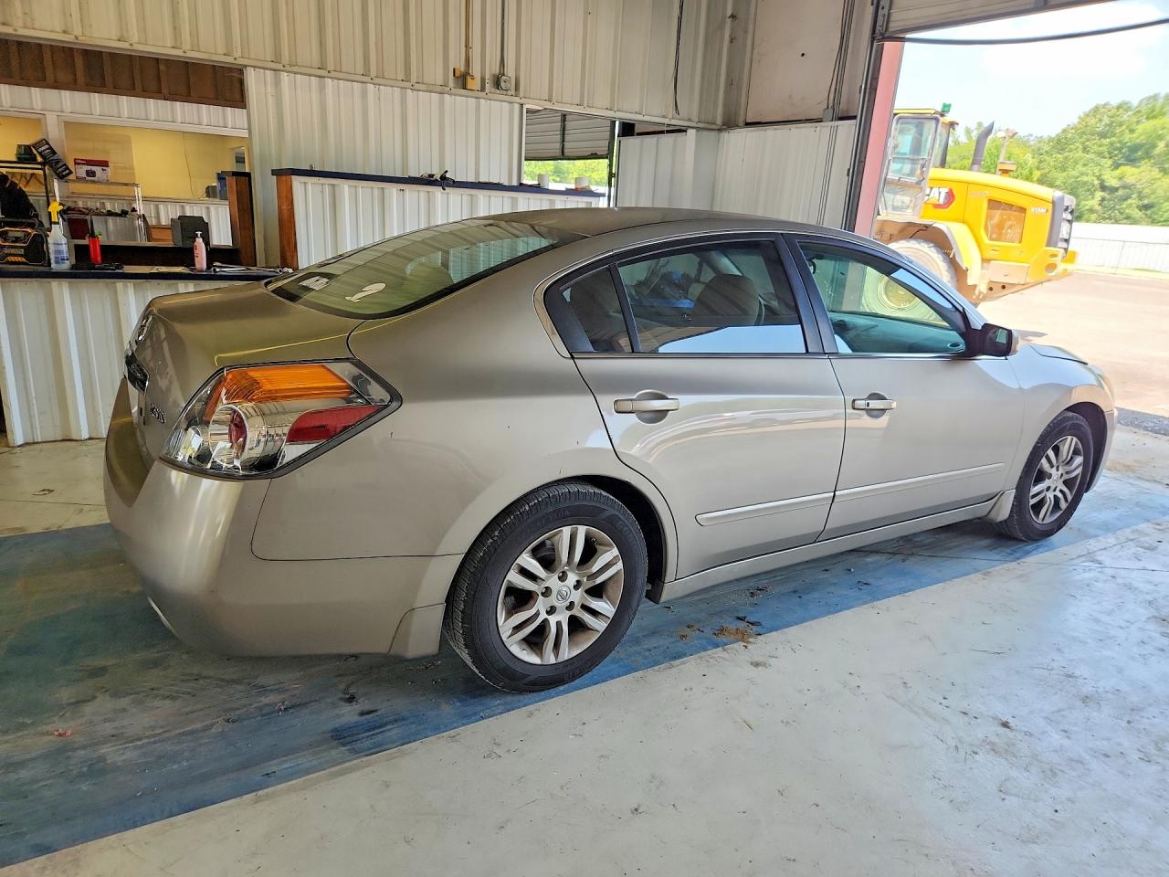 2012 NISSAN ALTIMA