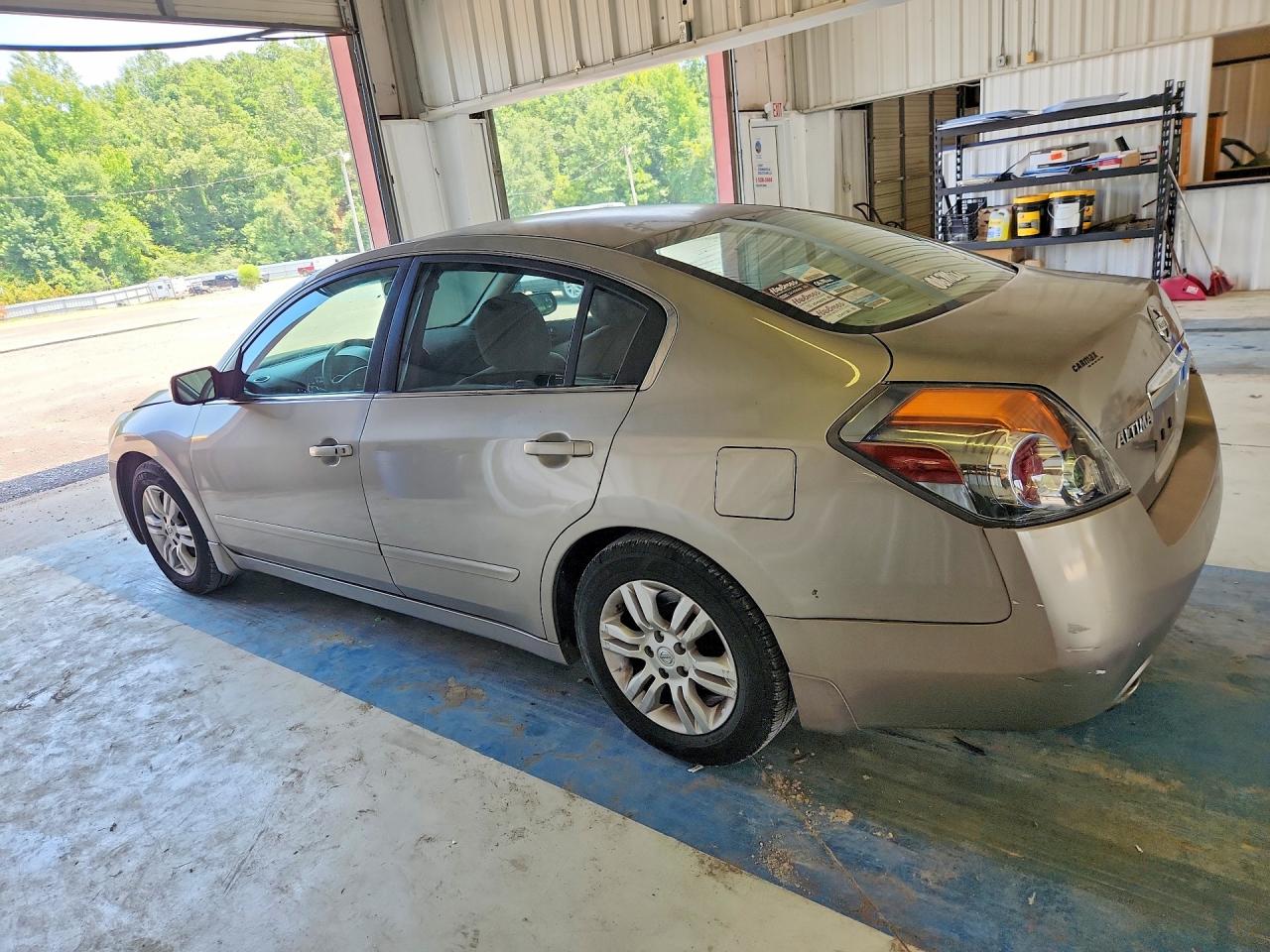 2012 NISSAN ALTIMA