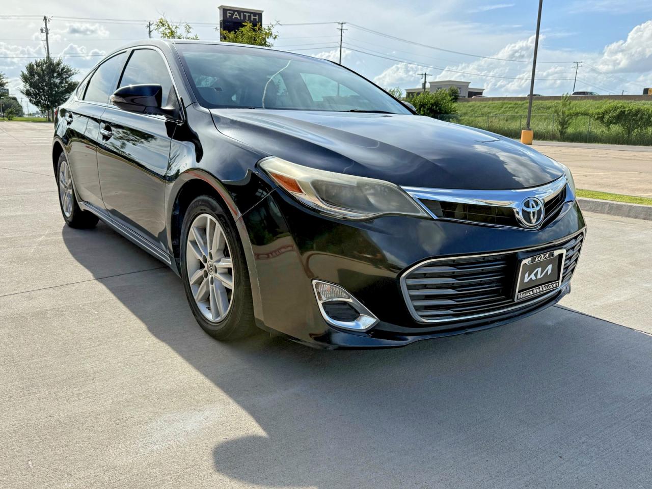 2014 TOYOTA AVALON