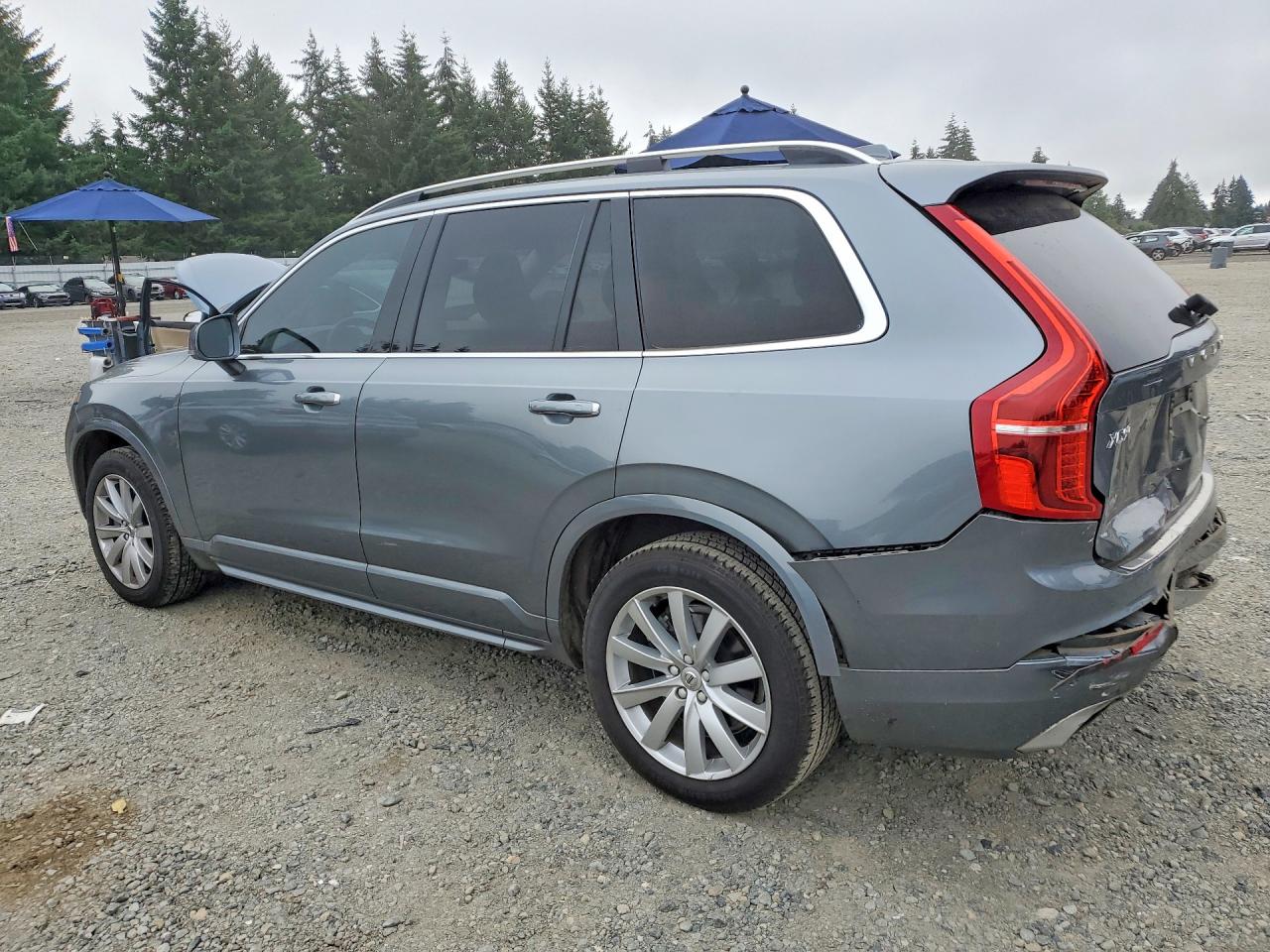 2016 VOLVO XC90