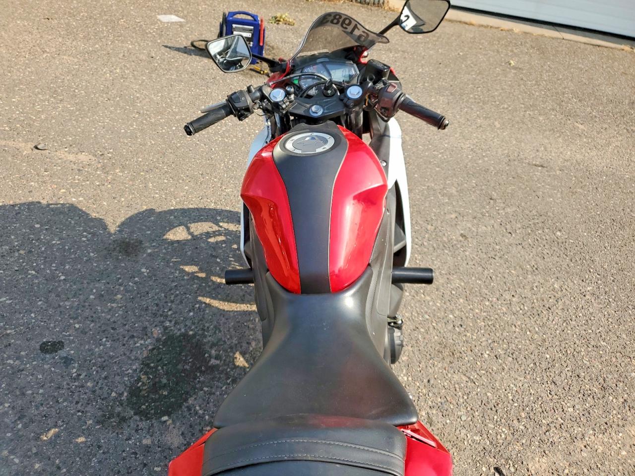 2015 YAMAHA YZF600