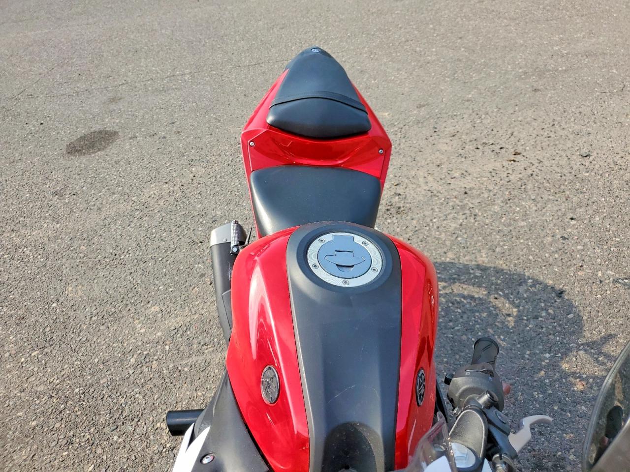 2015 YAMAHA YZF600