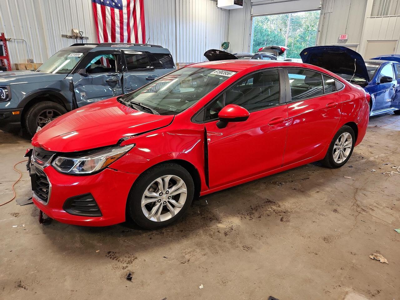 2019 CHEVROLET CRUZE