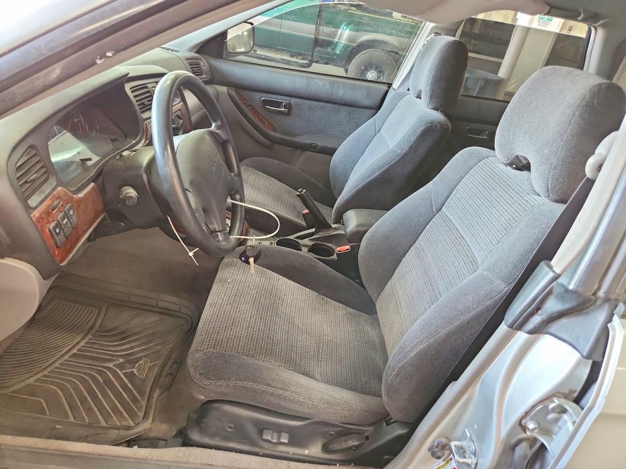 2004 SUBARU LEGACY