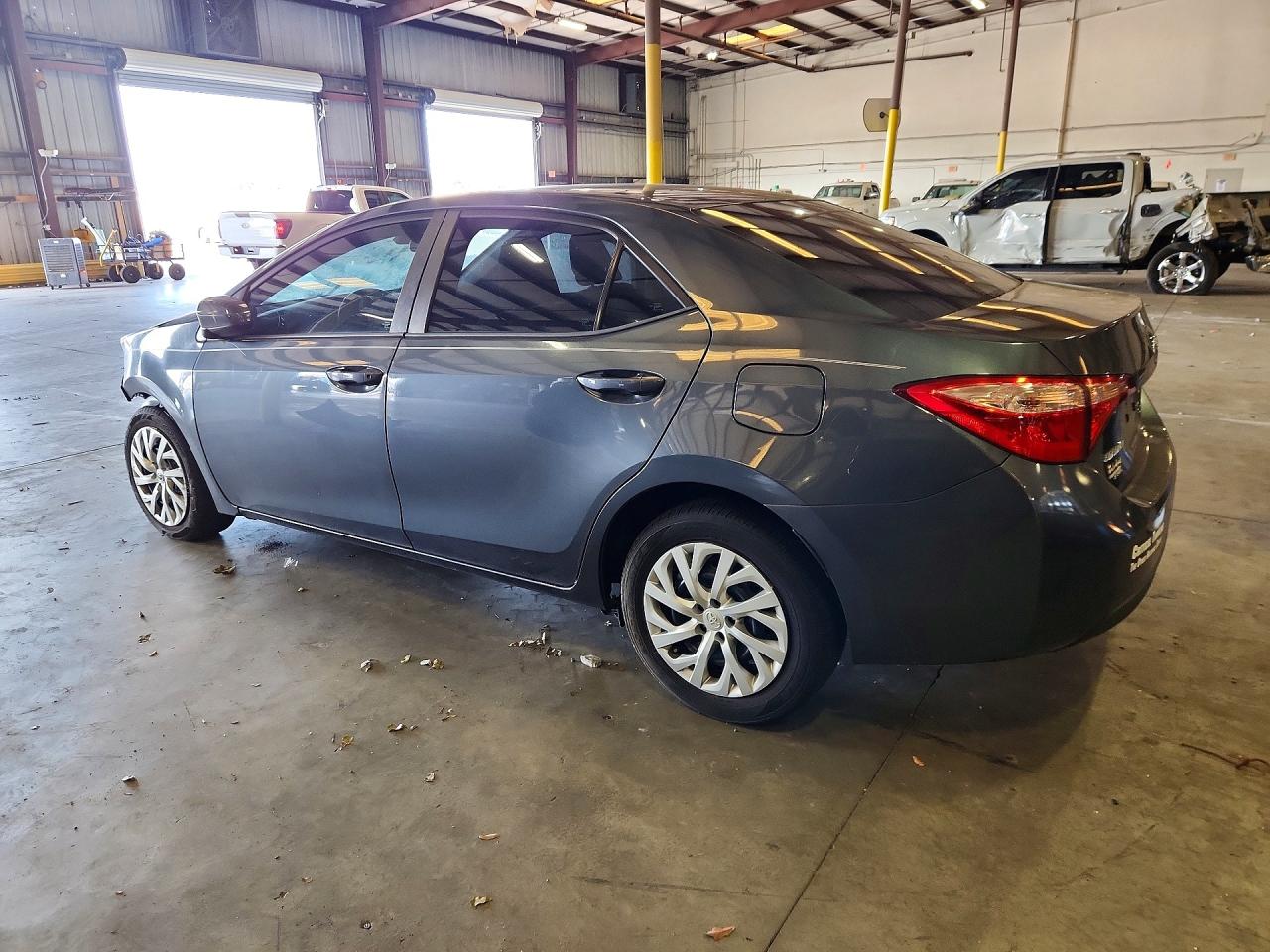 2018 TOYOTA COROLLA