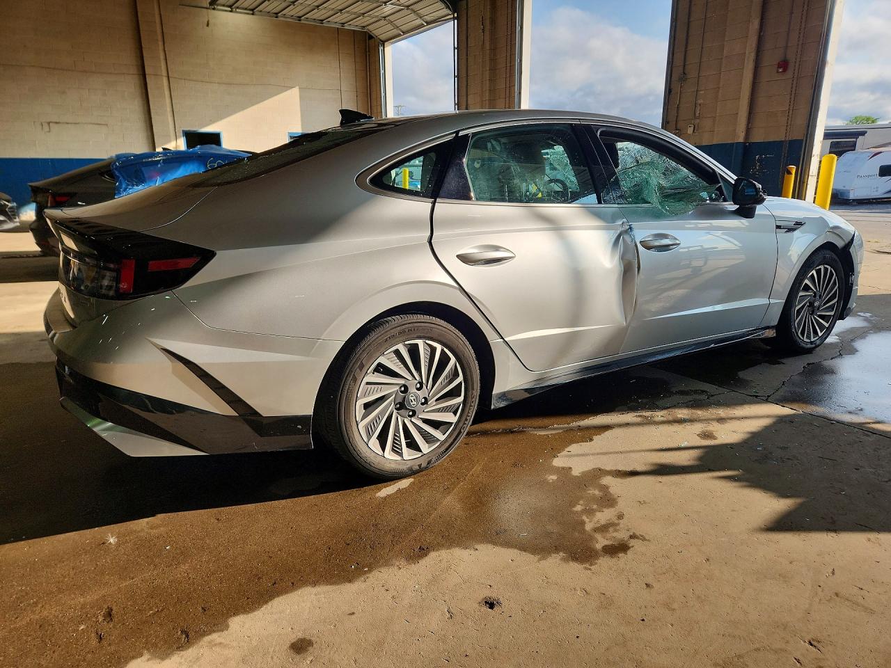 2025 HYUNDAI SONATA
