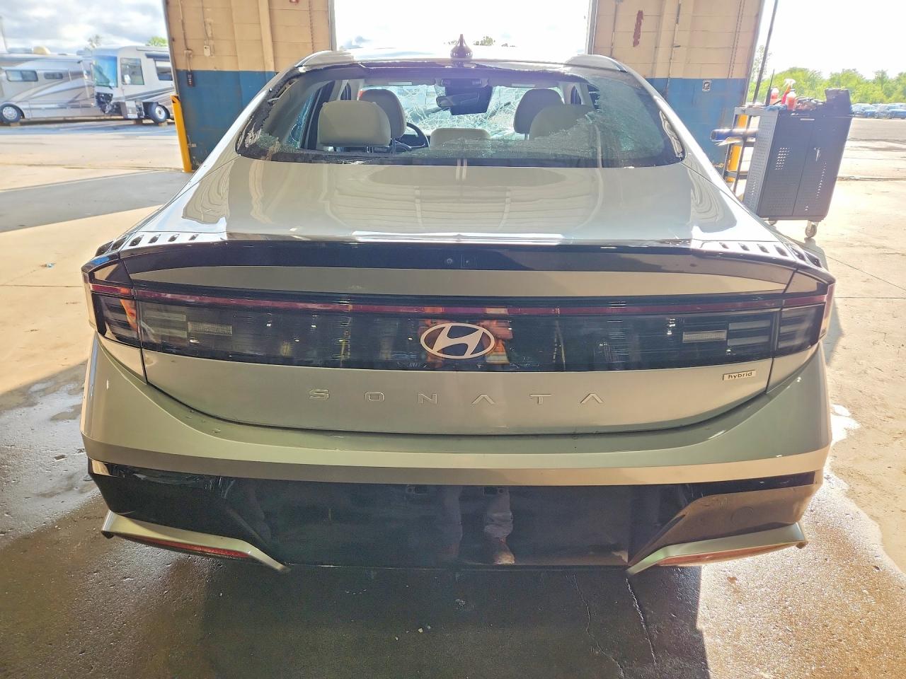2025 HYUNDAI SONATA