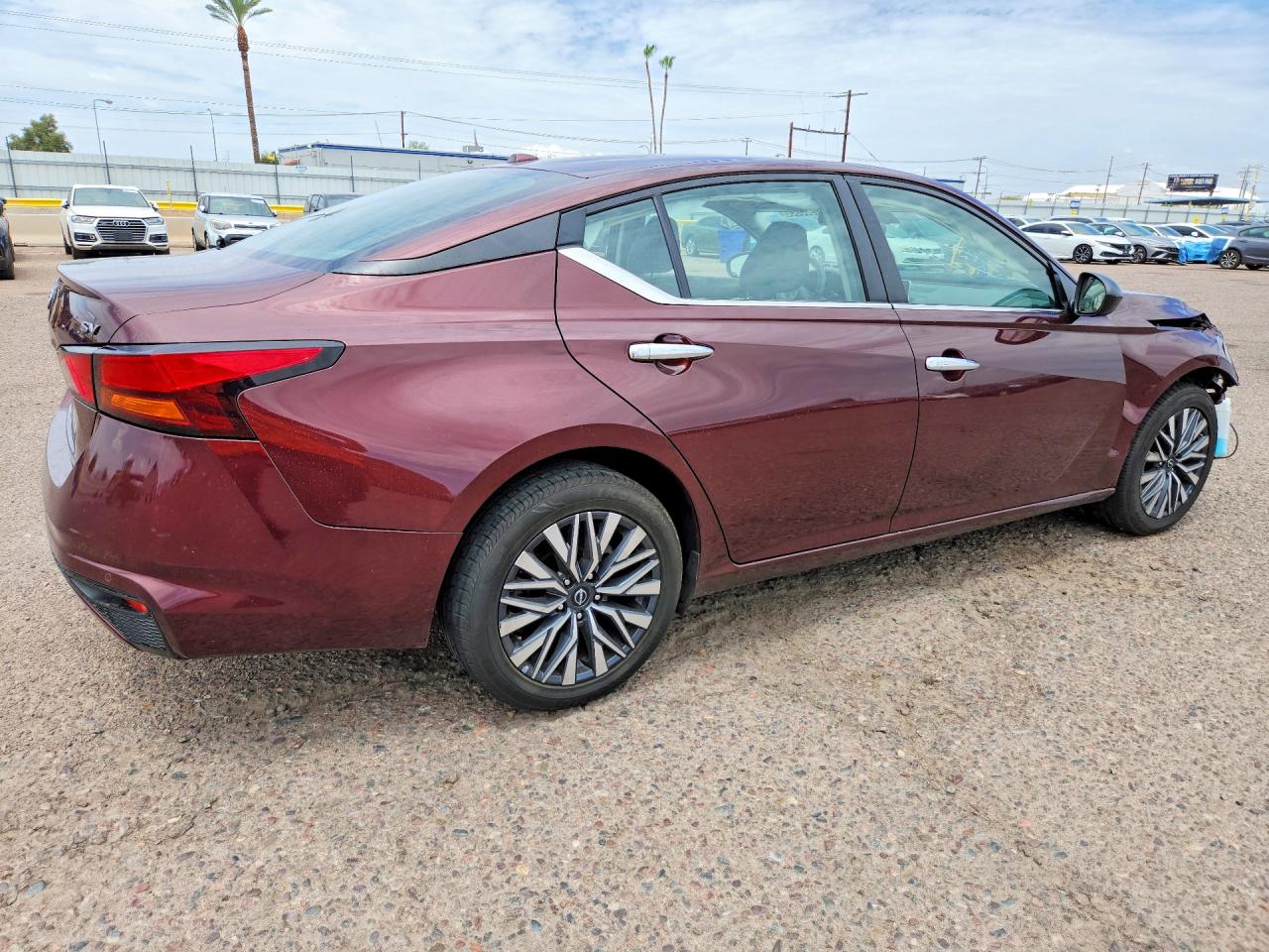 2024 NISSAN ALTIMA