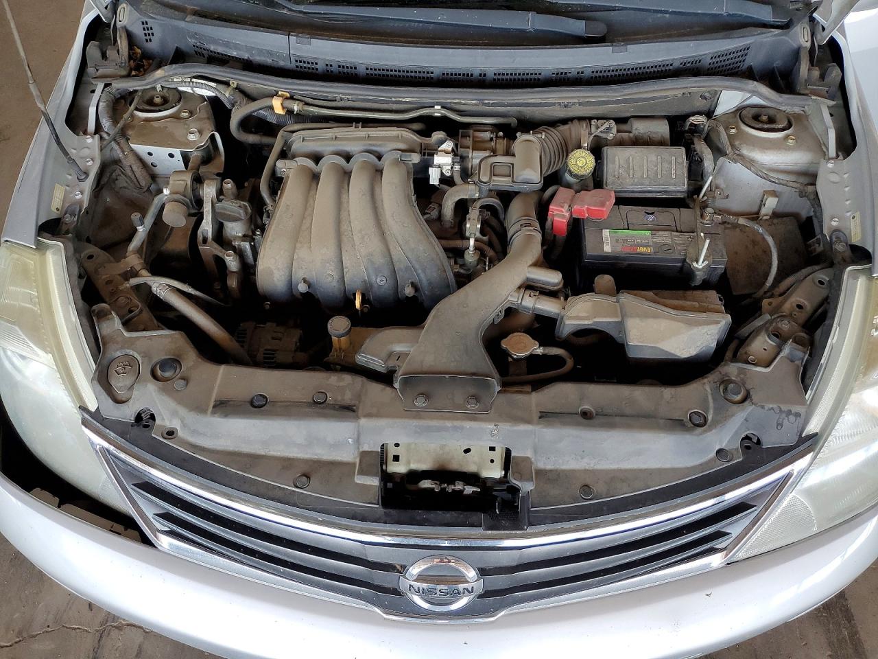2012 NISSAN VERSA