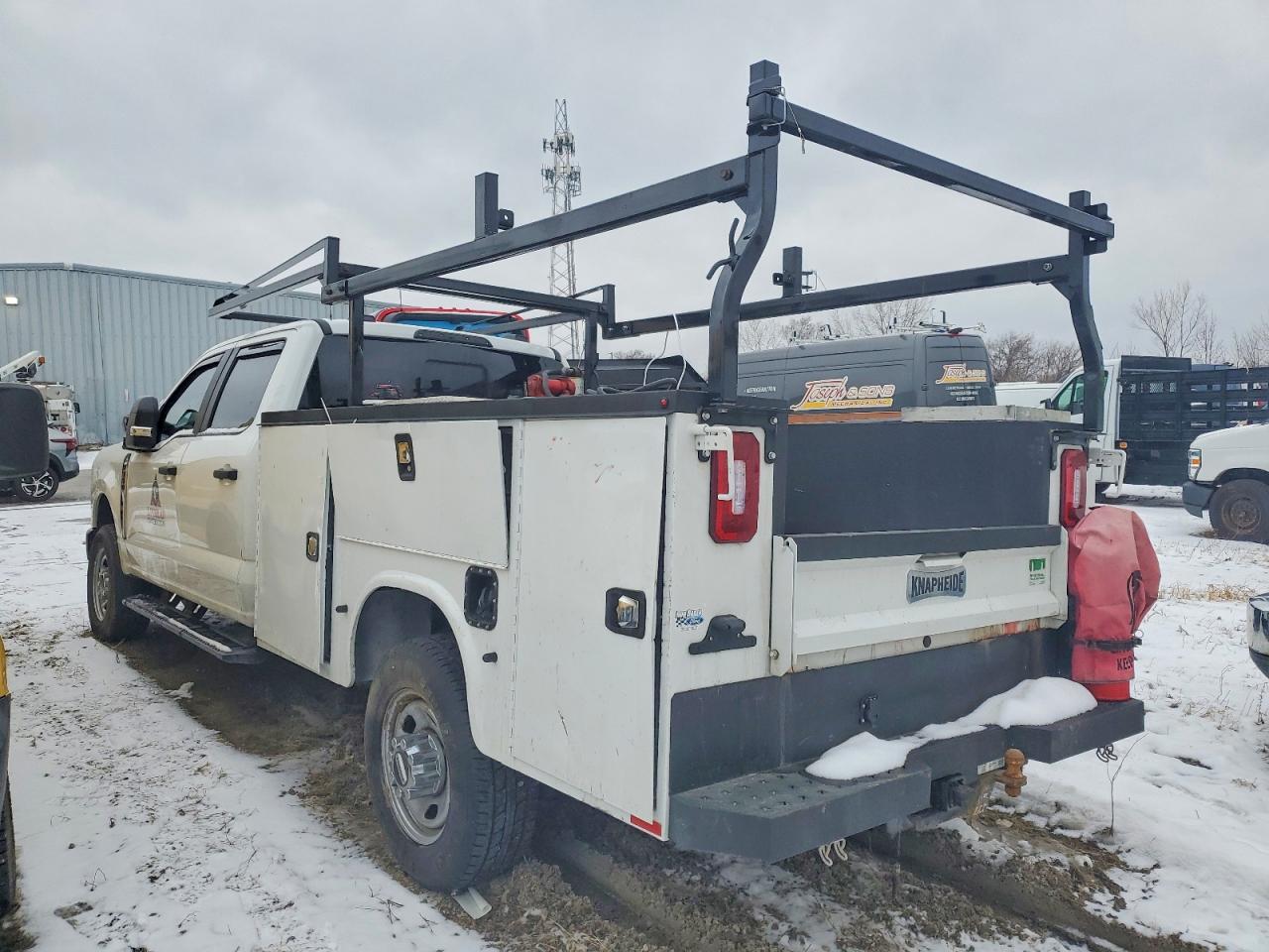 2025 FORD F350 SUPE