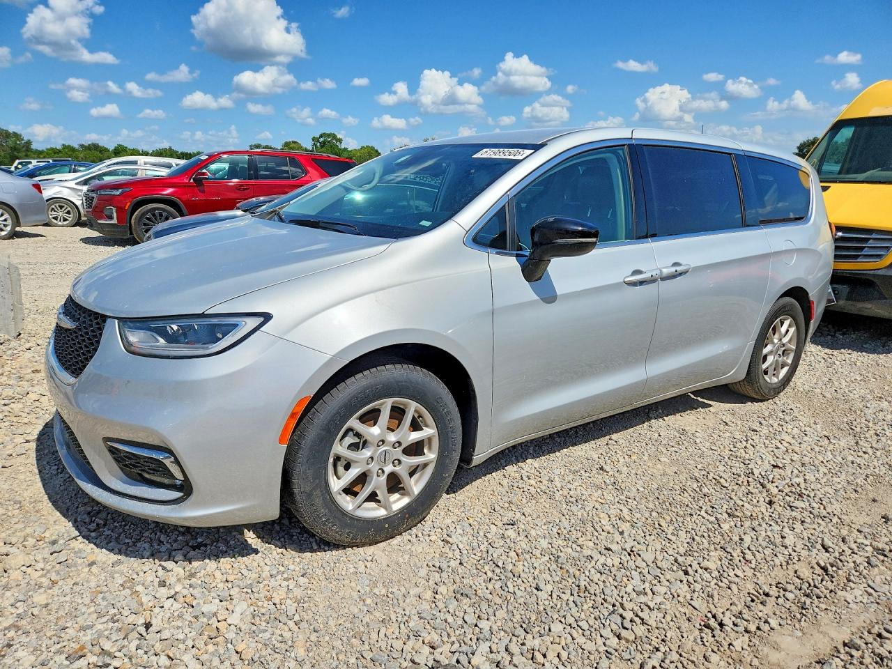 2024 CHRYSLER PACIFICA