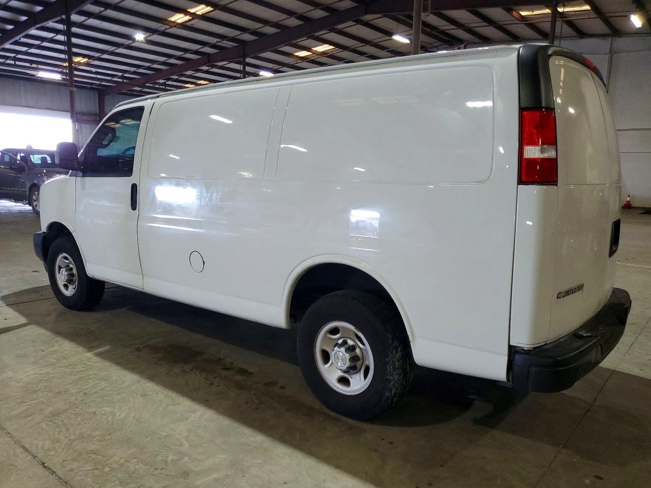 2021 CHEVROLET EXPRESS 25