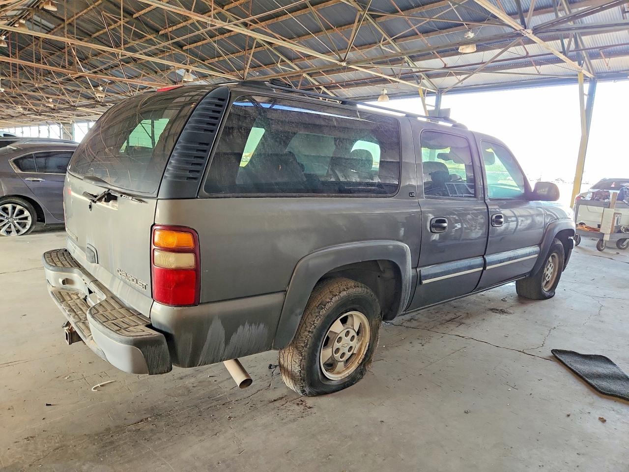 2001 CHEVROLET SUBURBAN
