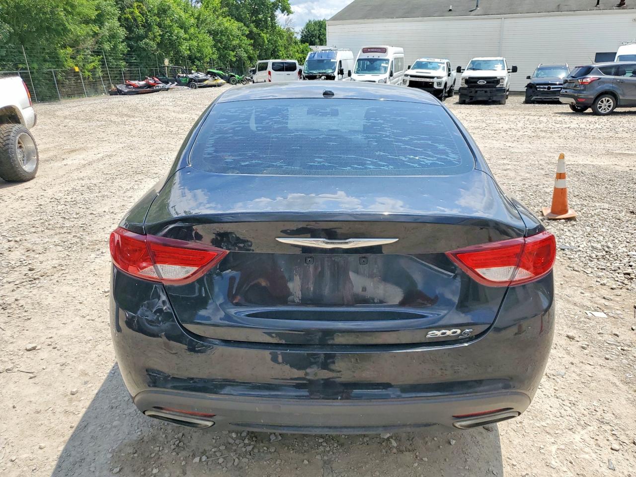 2015 CHRYSLER 200
