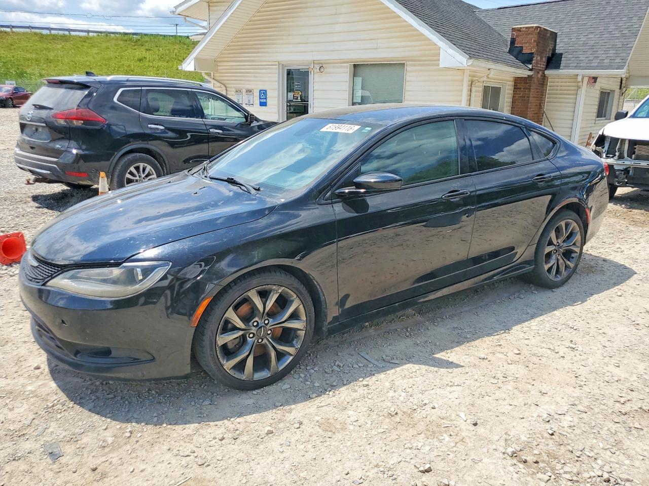 2015 CHRYSLER 200