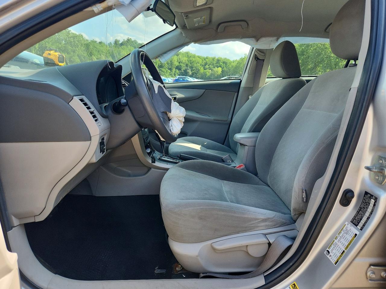 2009 TOYOTA COROLLA