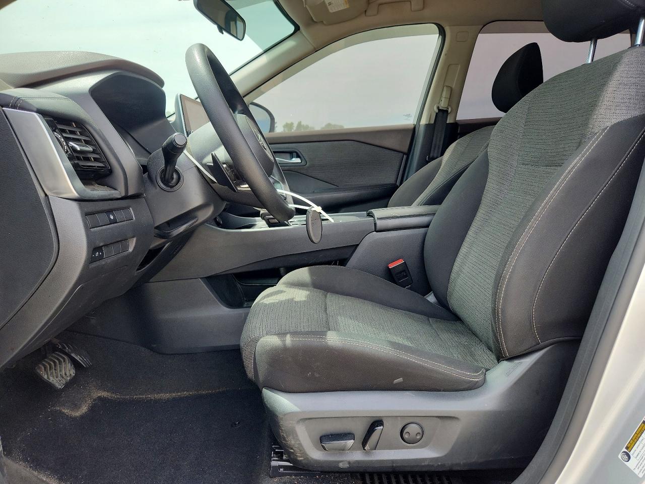 2022 NISSAN ROGUE