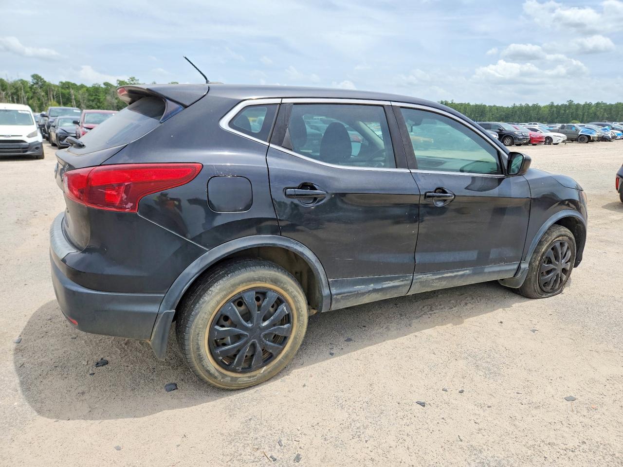 2018 NISSAN ROGUE