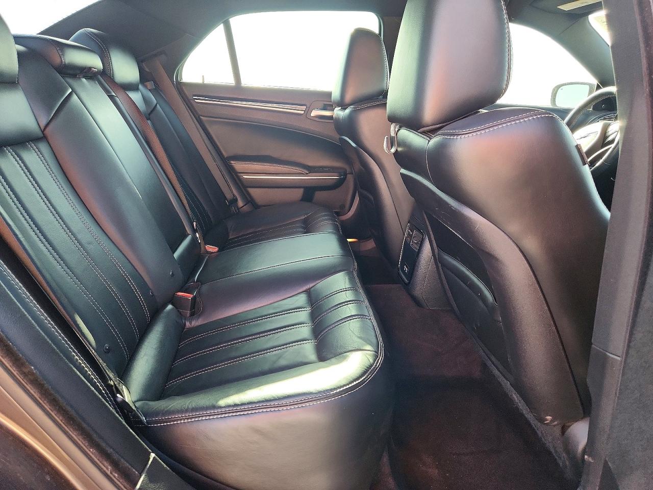 2018 CHRYSLER 300