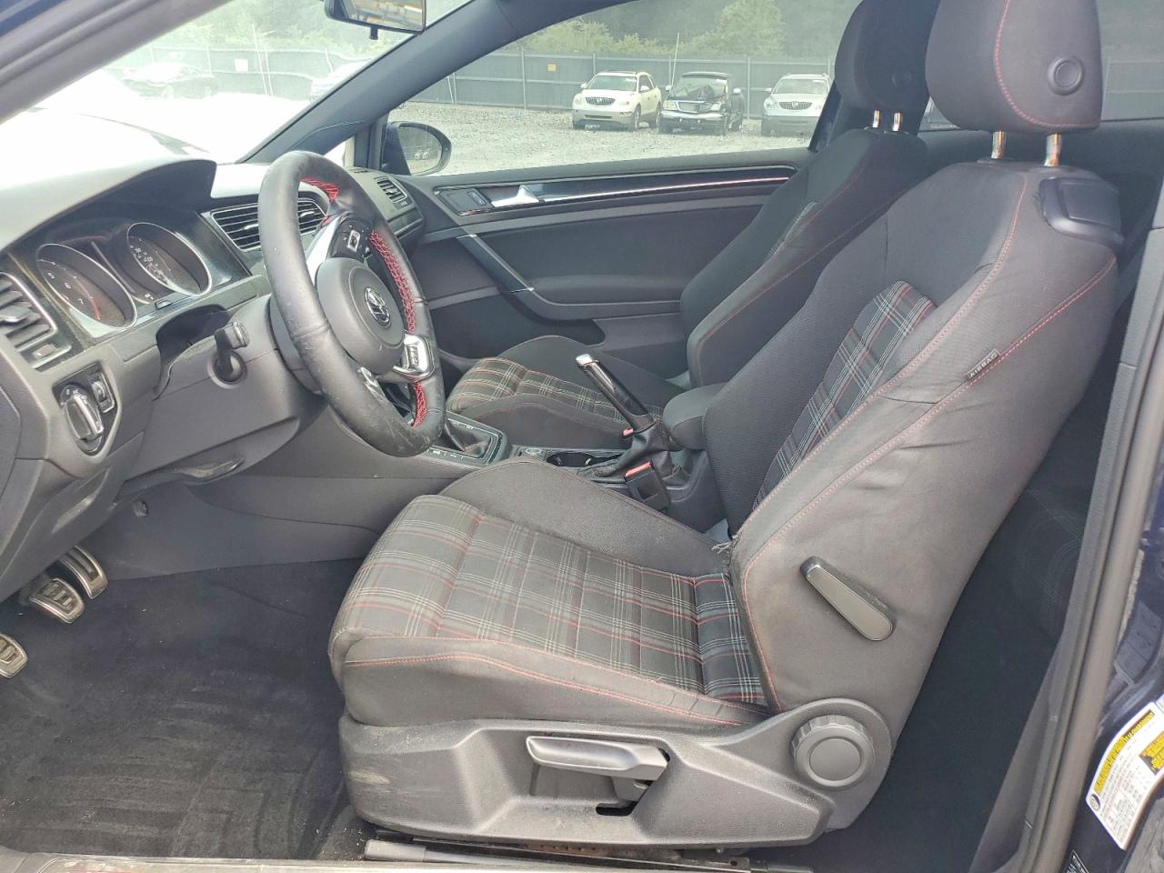 2016 VOLKSWAGEN GTI