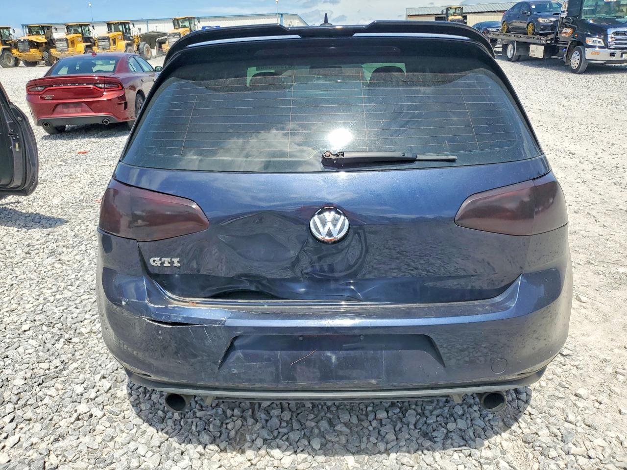 2016 VOLKSWAGEN GTI