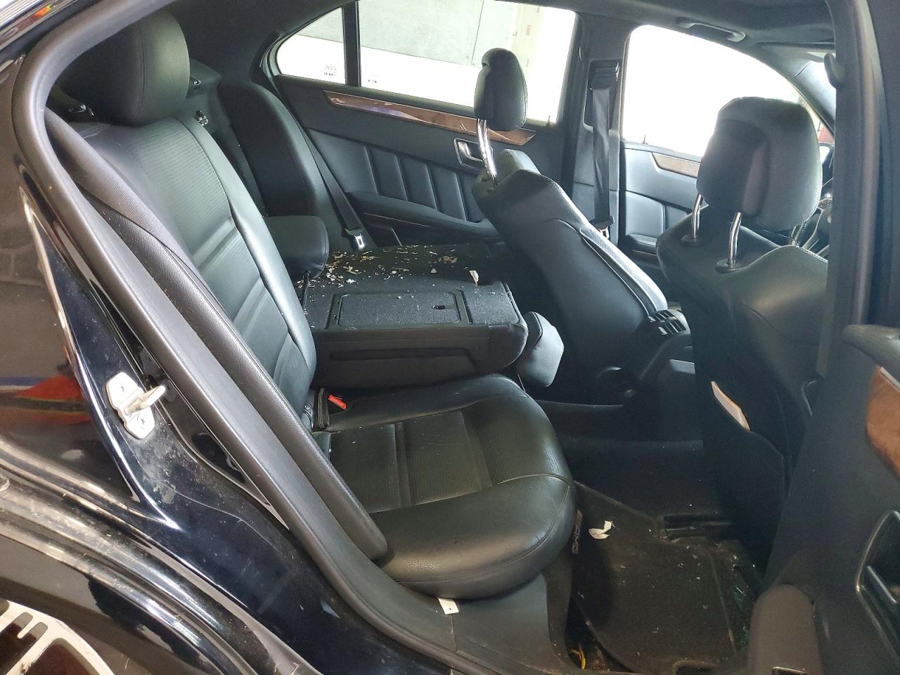 2012 MERCEDES-BENZ E-CLASS
